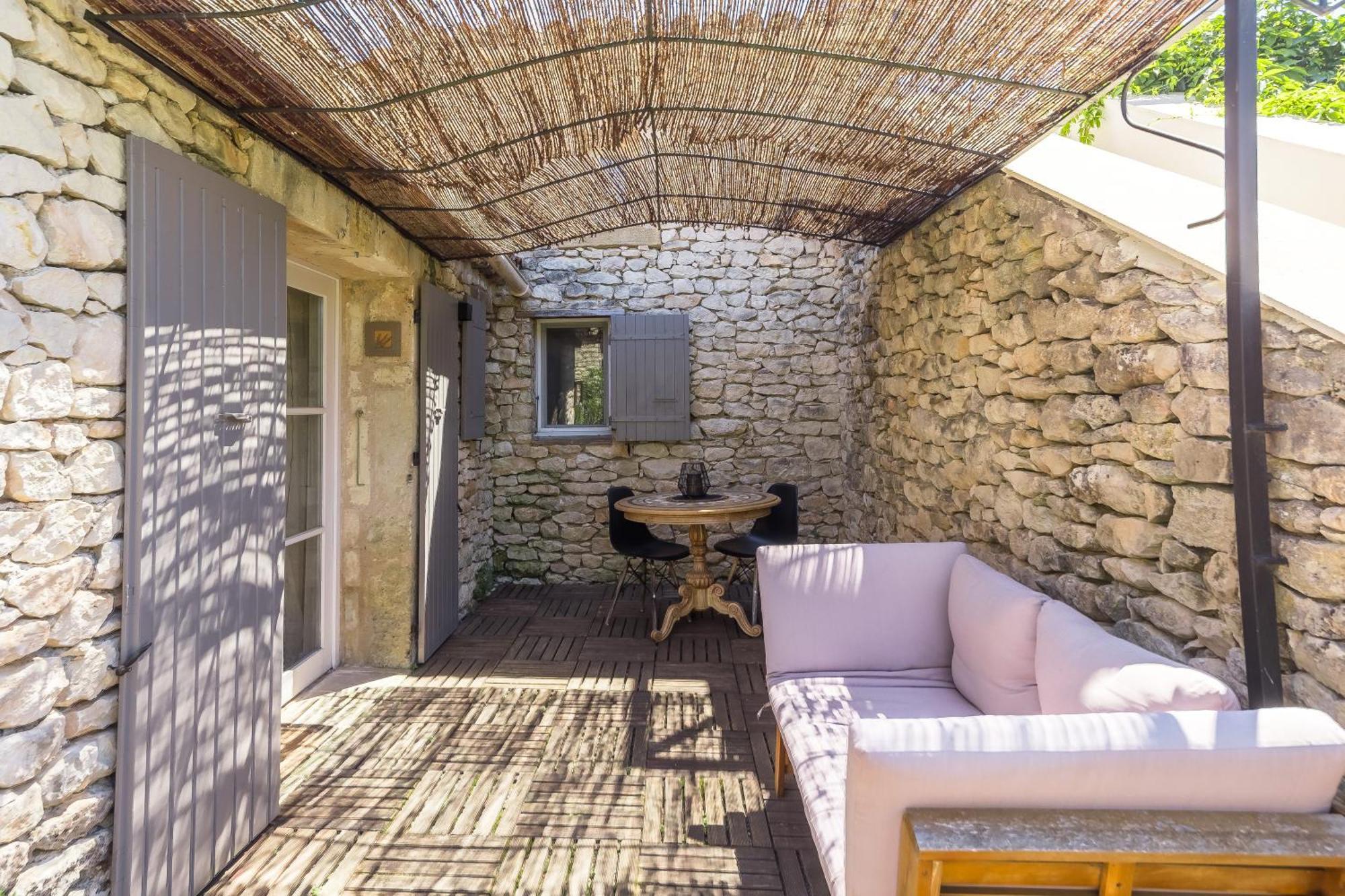 Mas Orea Gordes Bagian luar foto